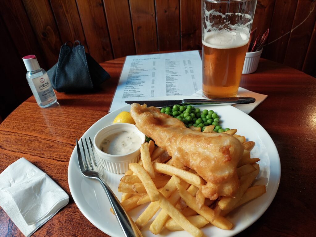 Fish & chips meal